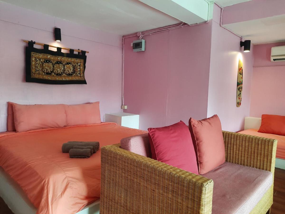 Chasorn Riverside Resort Szajok Kültér fotó