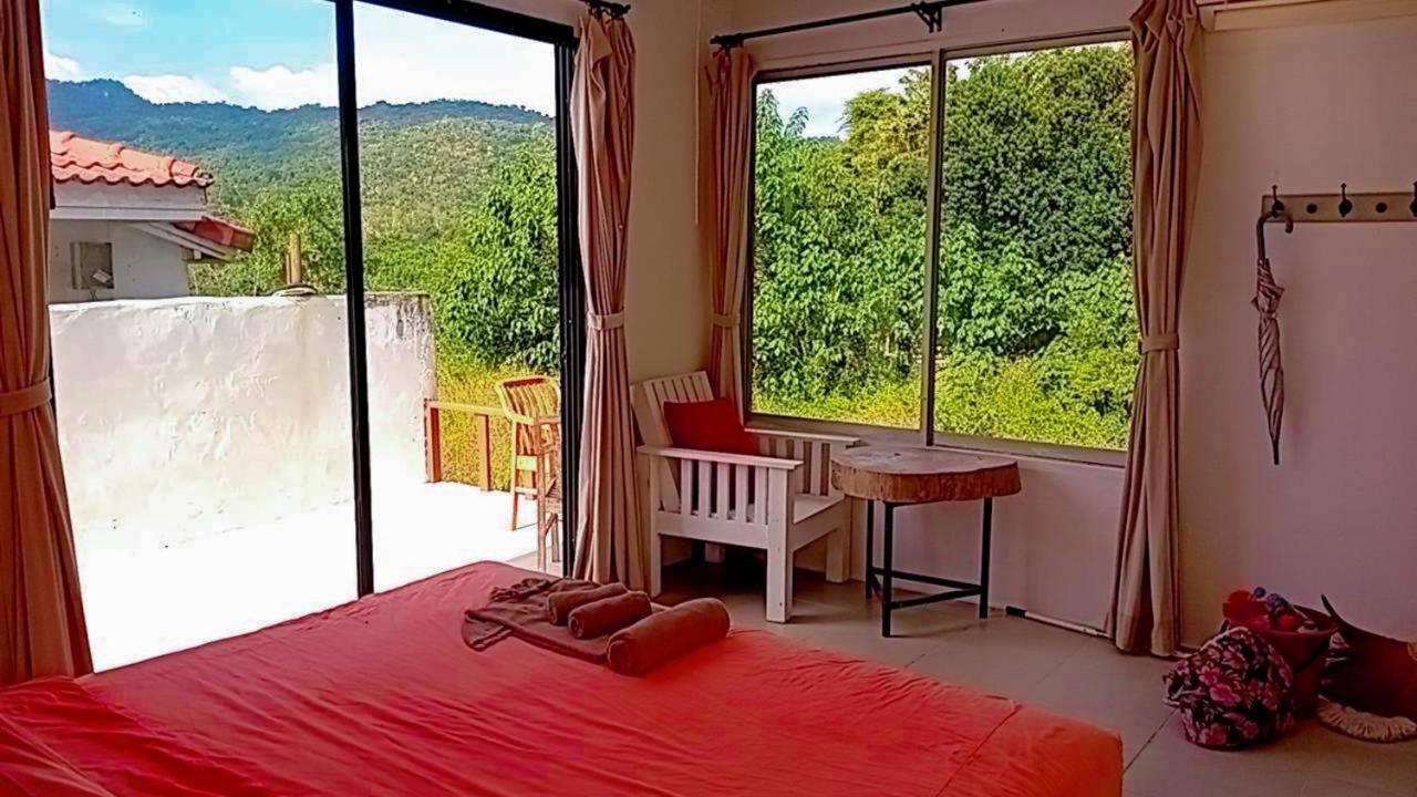 Chasorn Riverside Resort Szajok Kültér fotó